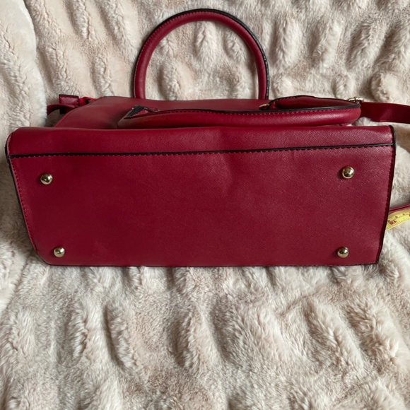 NWOT Michael Kors riveted hand/shoulder bag - Picture 7 of 10